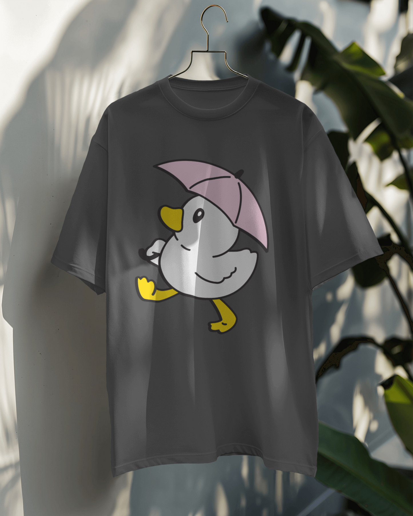 Duck with pink umbrella OT